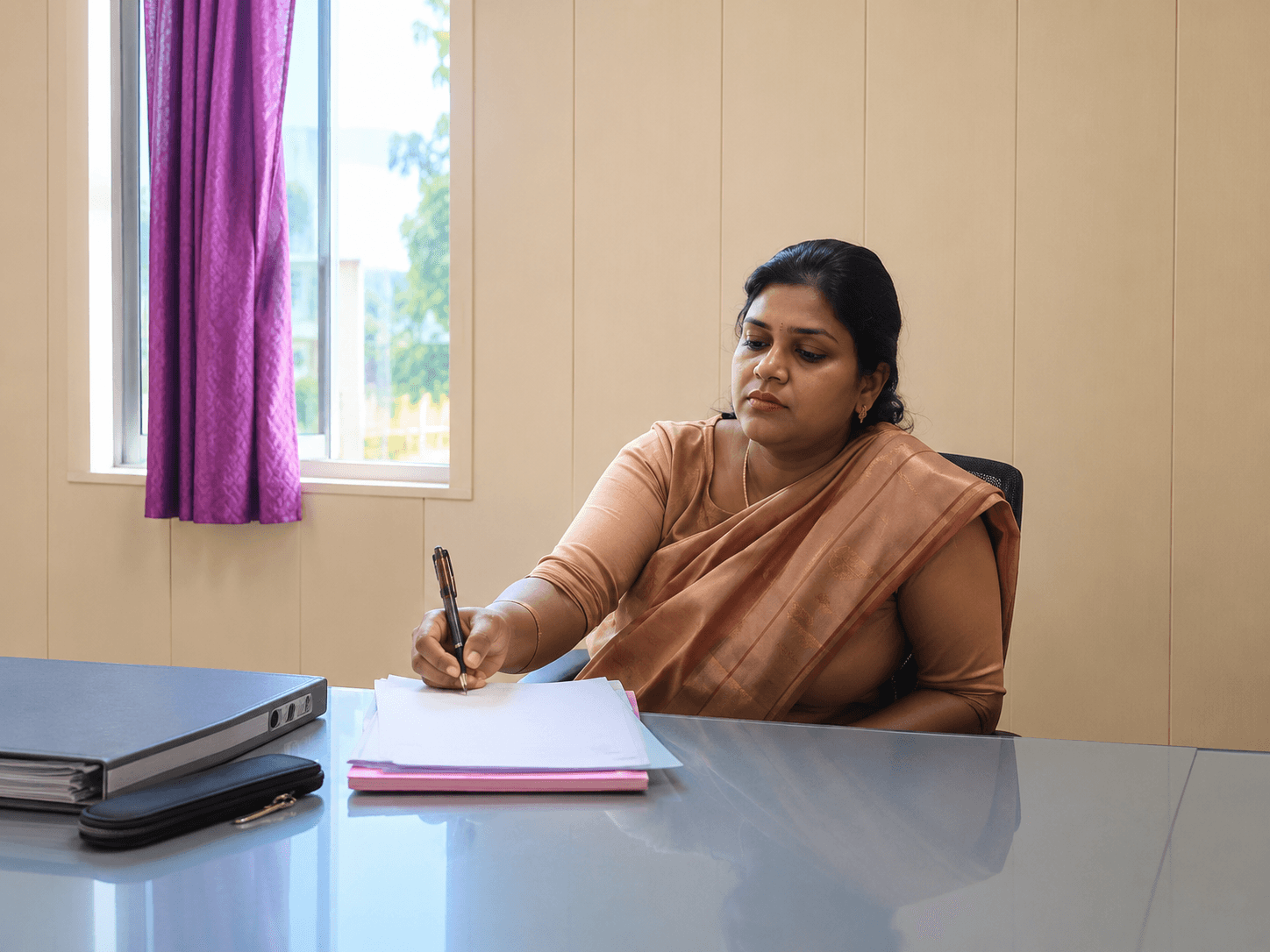 Dr. Anshu Agarwal at Drona Hospital